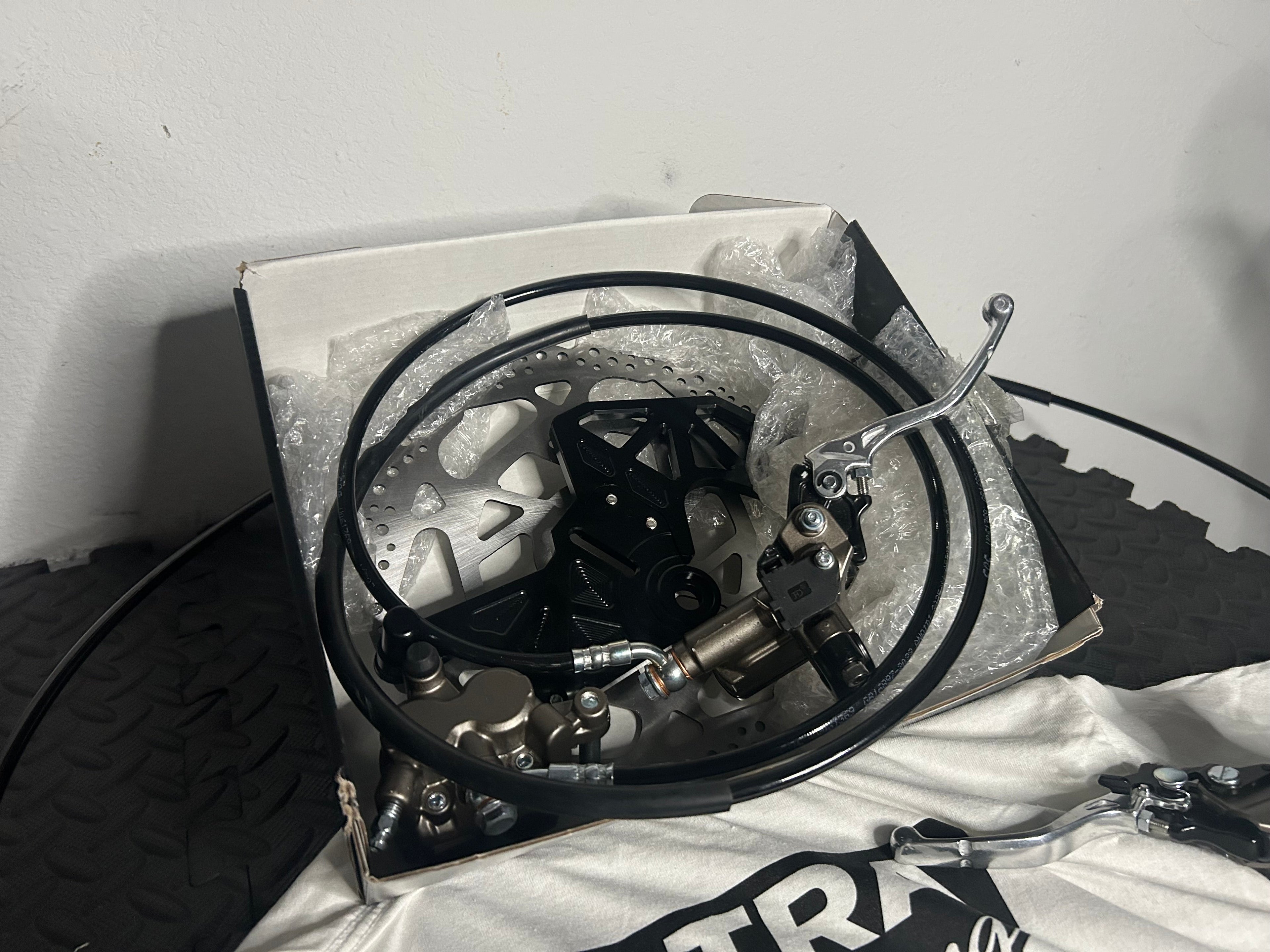 Talaria Ultra Bee Brakes